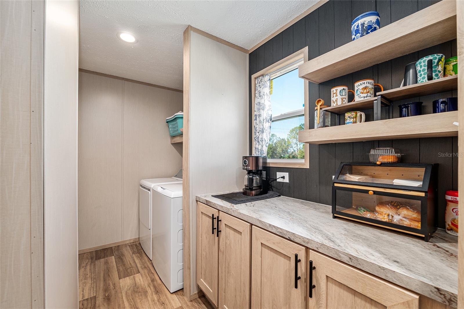 Image 13 of 45 For 14755 180th Street