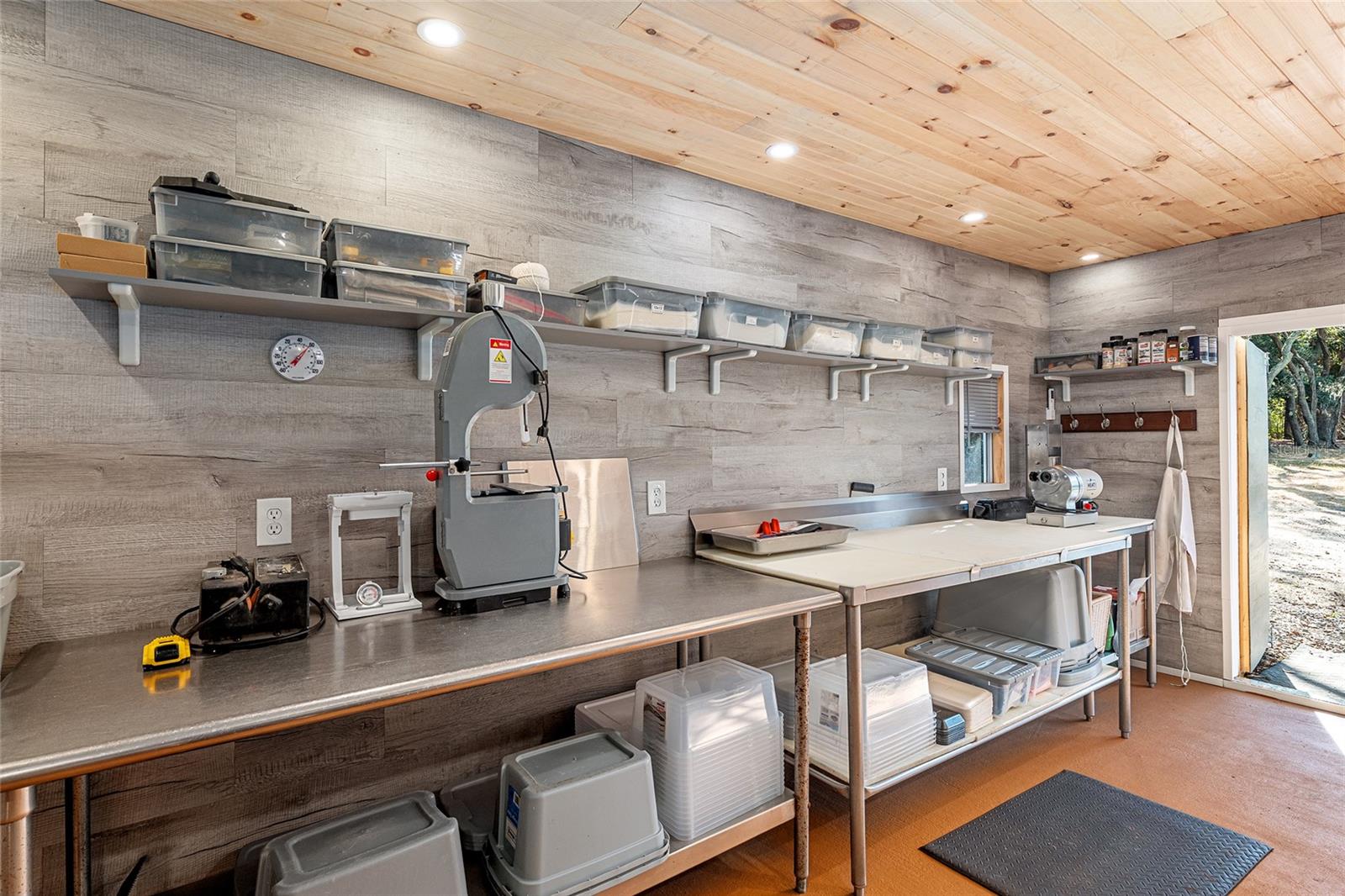 Image 34 of 45 For 14755 180th Street