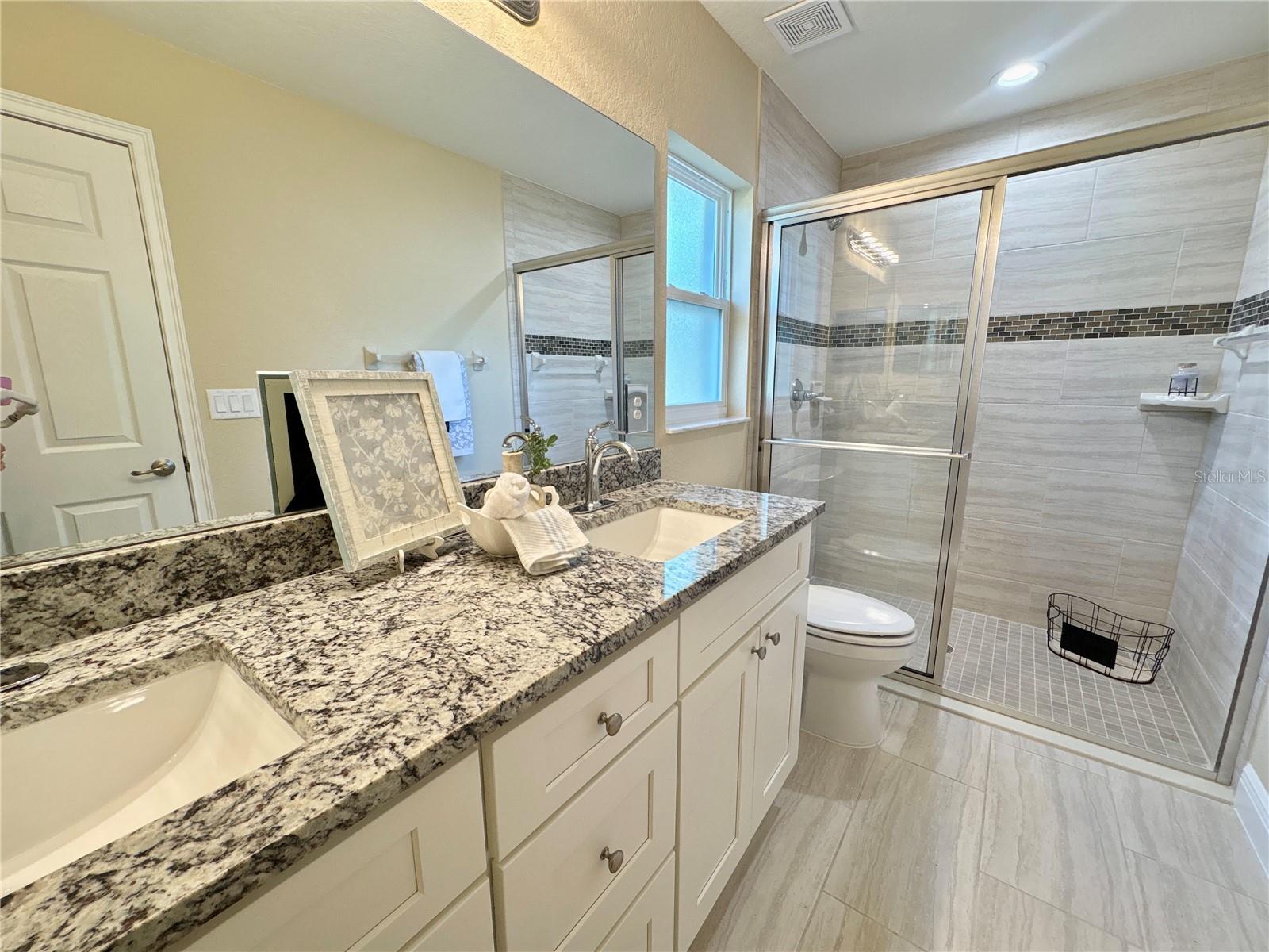 Image 19 of 37 For 9309 Highway 42