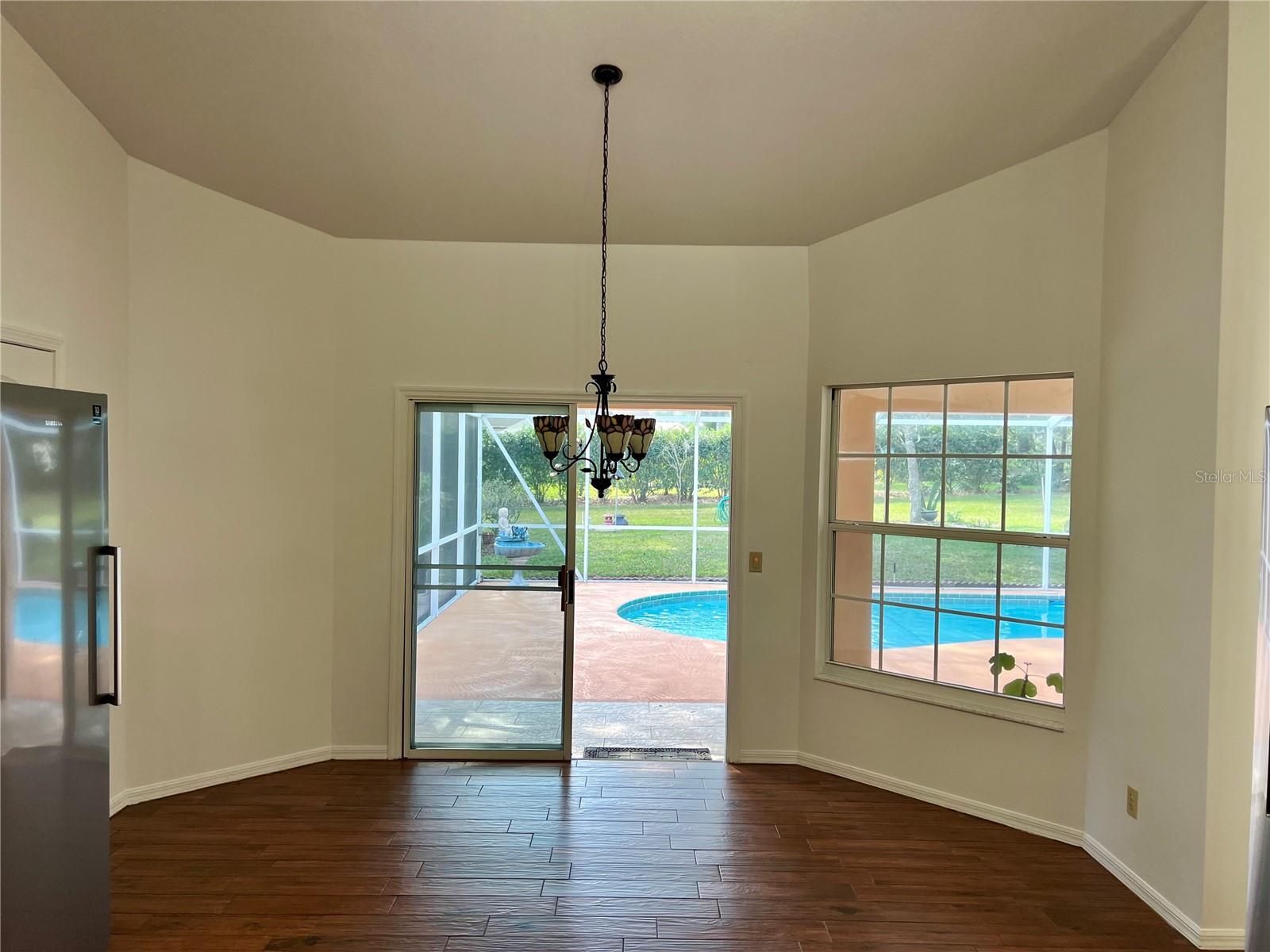 Image 14 of 63 For 19176 93rd Loop