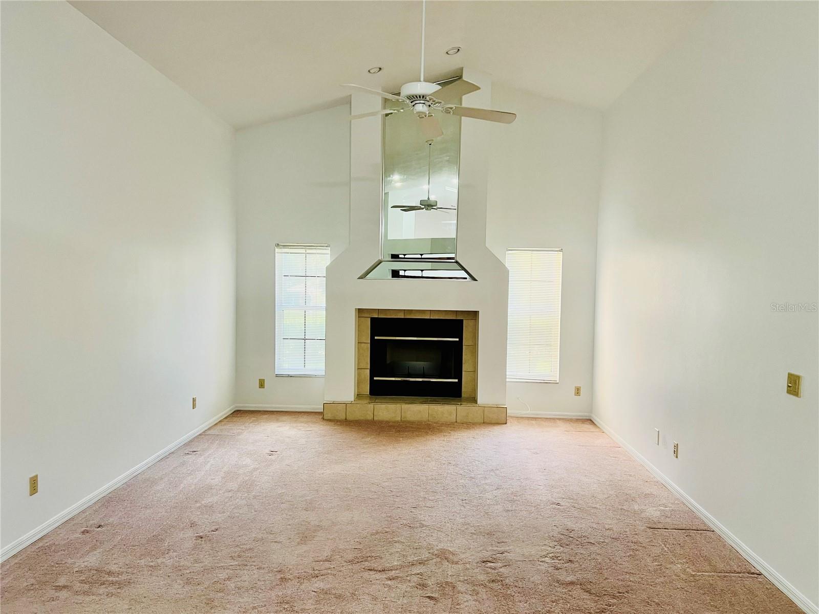 Image 18 of 63 For 19176 93rd Loop