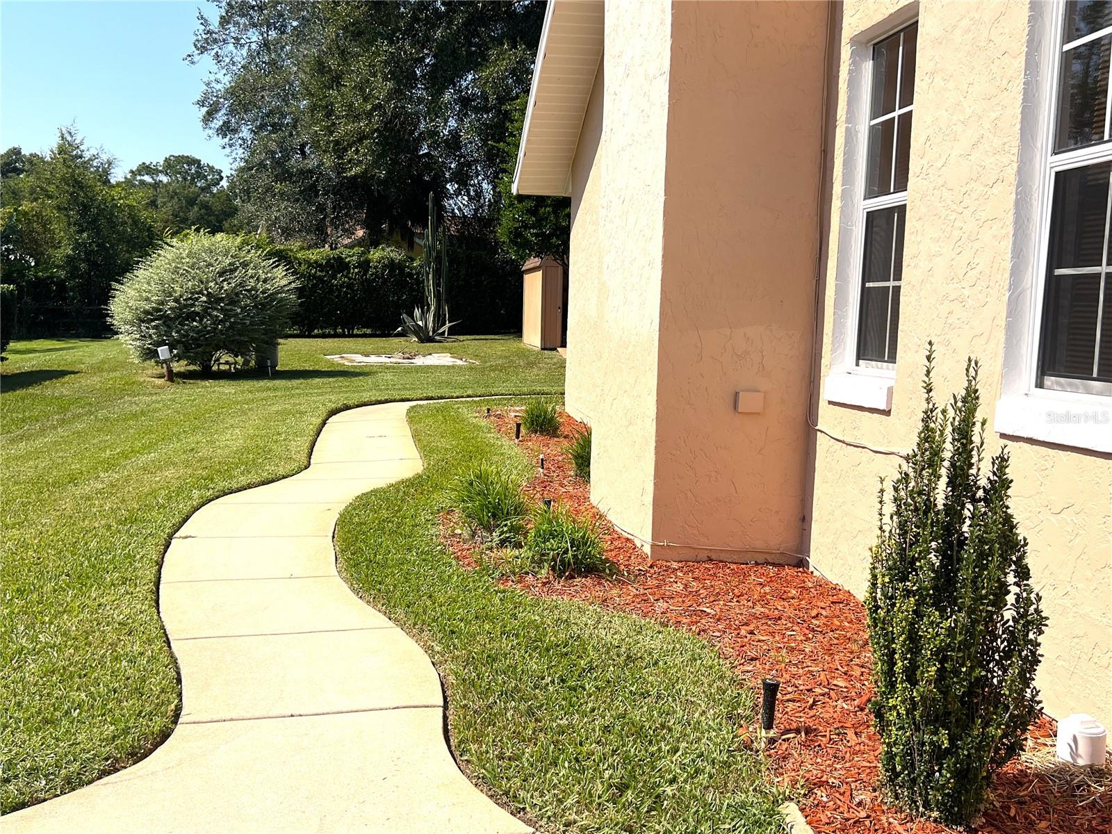 Image 22 of 63 For 19176 93rd Loop