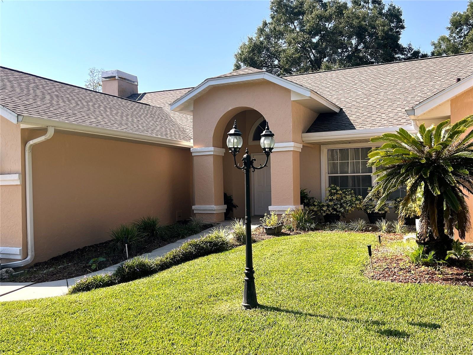 Image 3 of 63 For 19176 93rd Loop