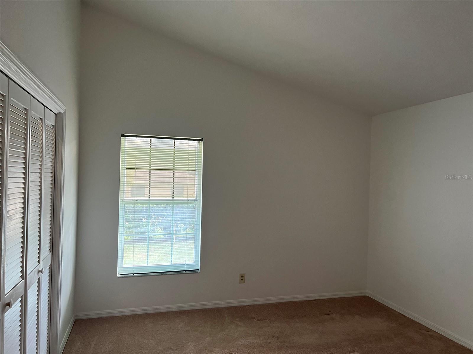 Image 36 of 63 For 19176 93rd Loop