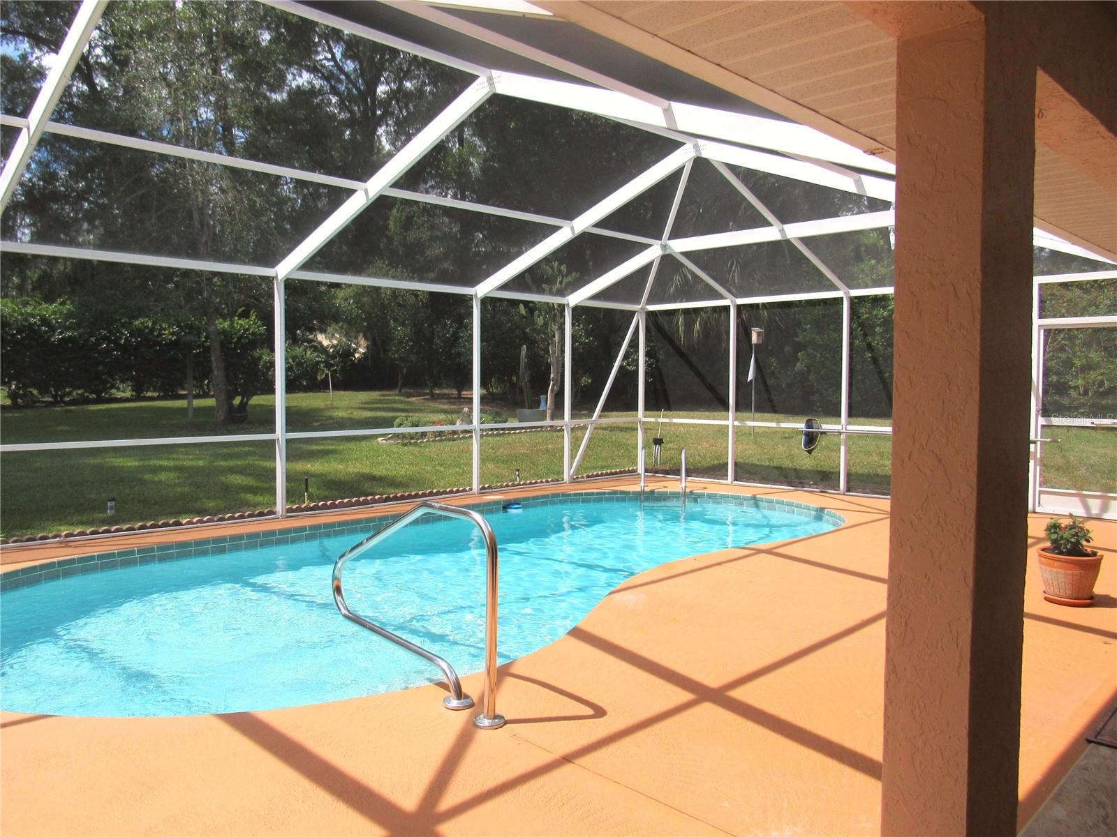 Image 4 of 63 For 19176 93rd Loop