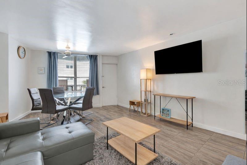 Image 4 of 47 For 313 Atlantic Avenue 320-322