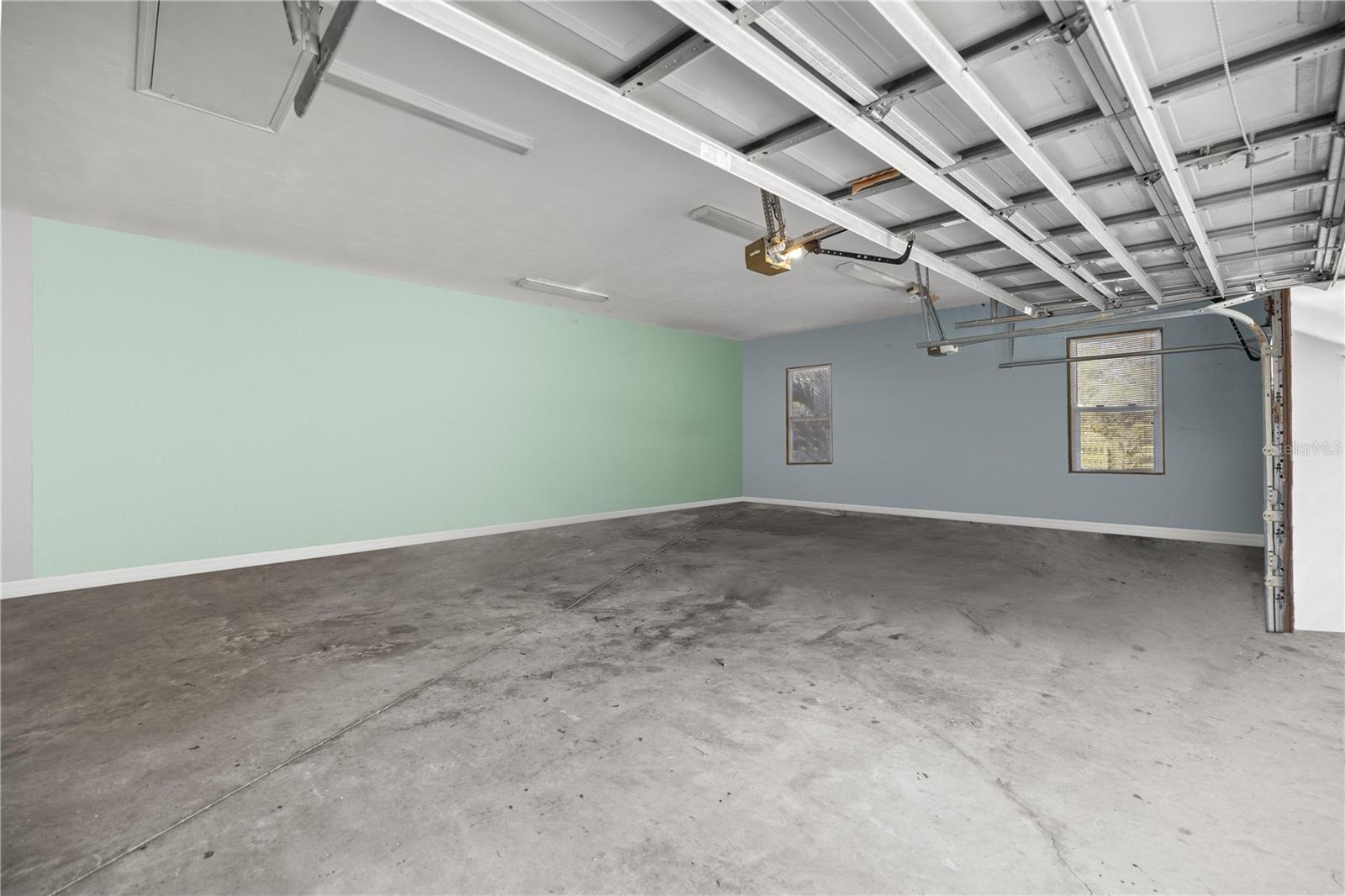 Image 35 of 70 For 6081 Pell Place