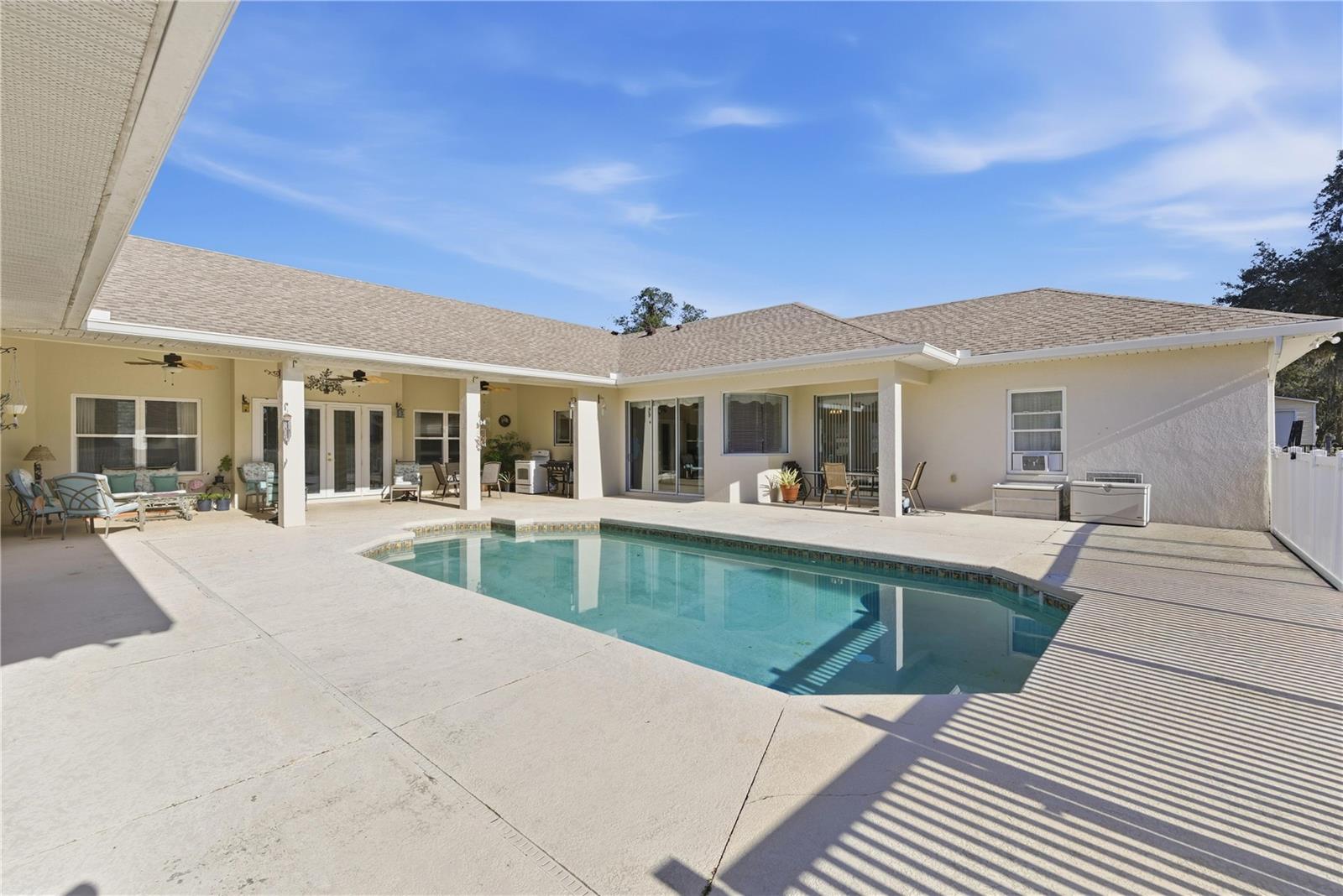 Image 37 of 70 For 6081 Pell Place