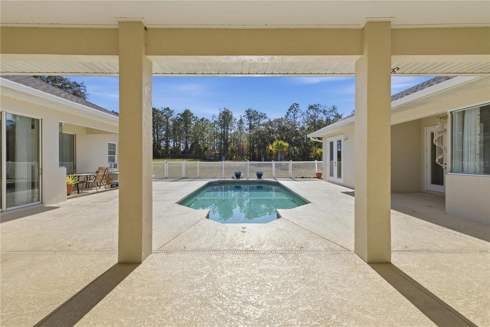 Image 40 of 70 For 6081 Pell Place