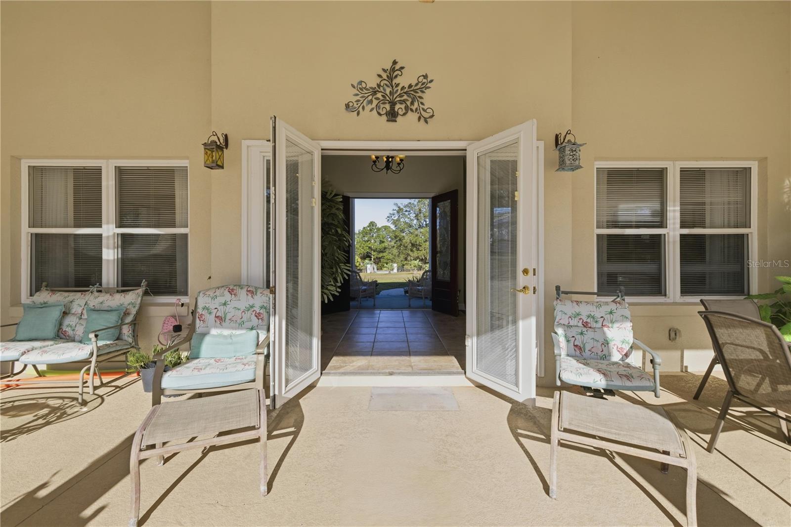 Image 5 of 70 For 6081 Pell Place