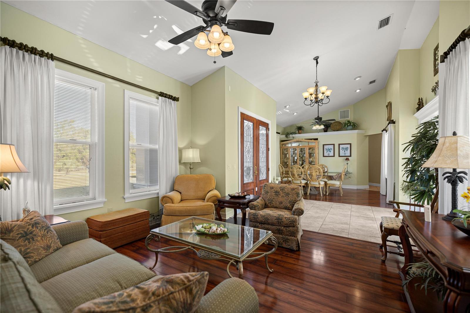 Image 7 of 70 For 6081 Pell Place