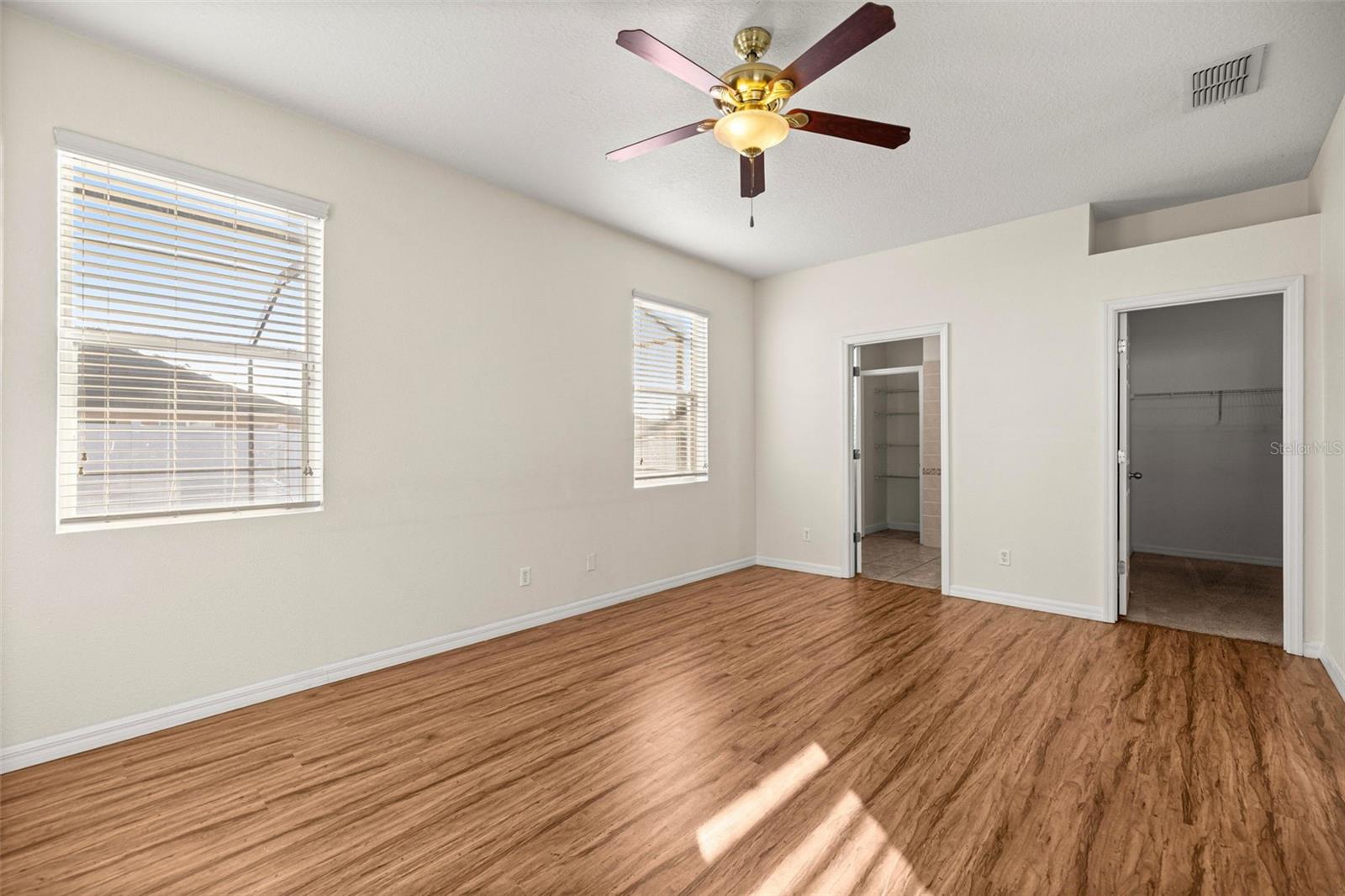 Image 17 of 40 For 6741 64th Terrace