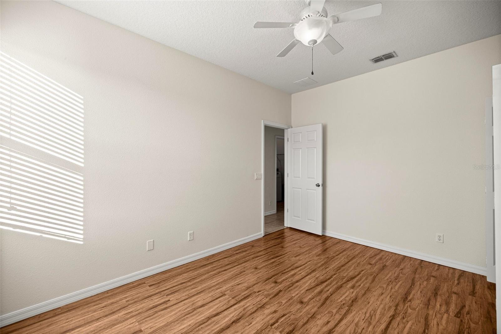 Image 22 of 40 For 6741 64th Terrace