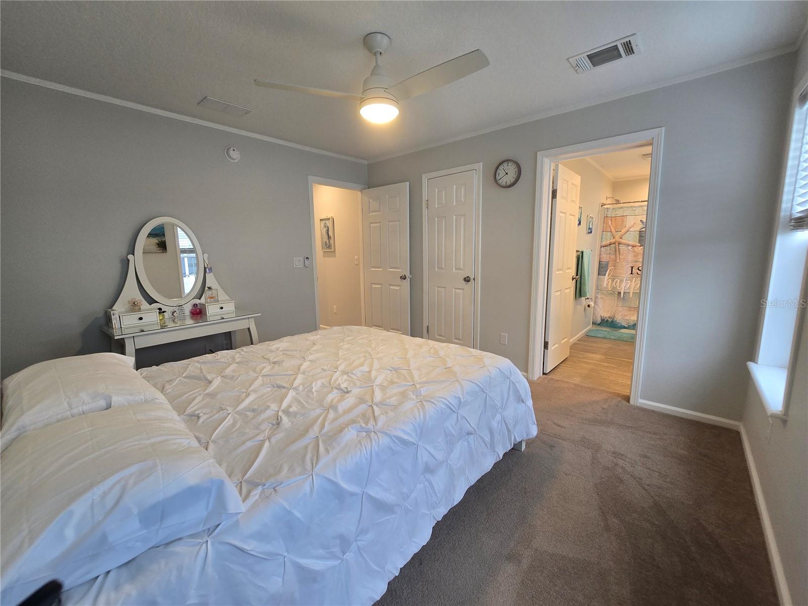 Image 29 of 46 For 919 50th Avenue W