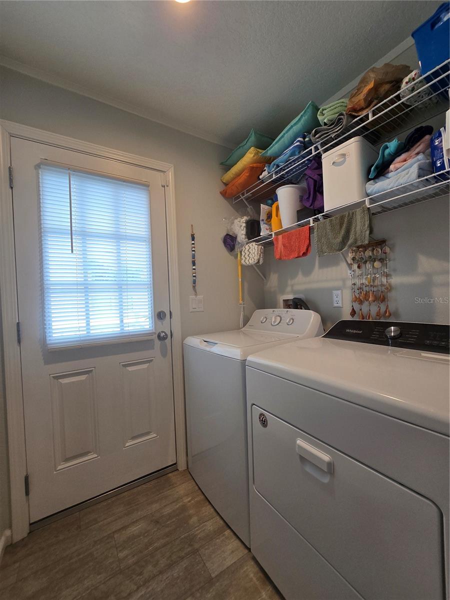 Image 36 of 46 For 919 50th Avenue W