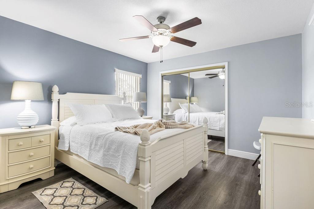 Image 9 of 25 For 10360 48th Avenue