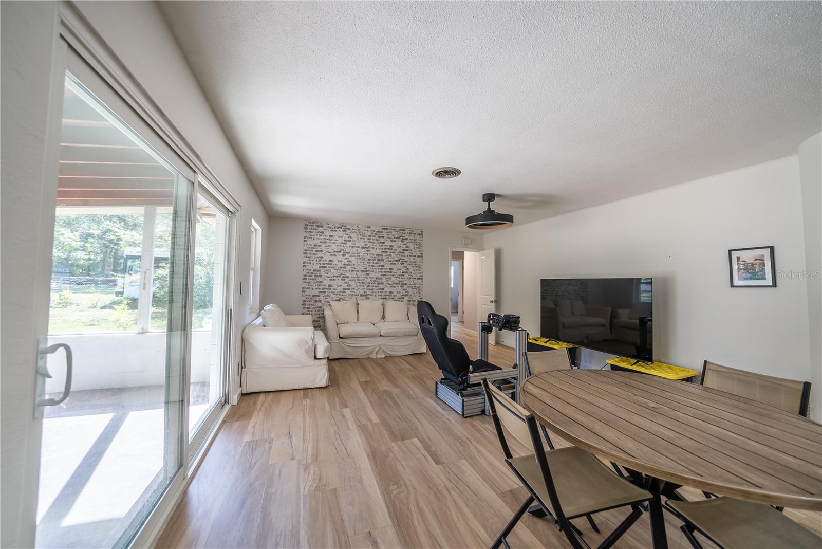 Image 13 of 44 For 831 41st Avenue