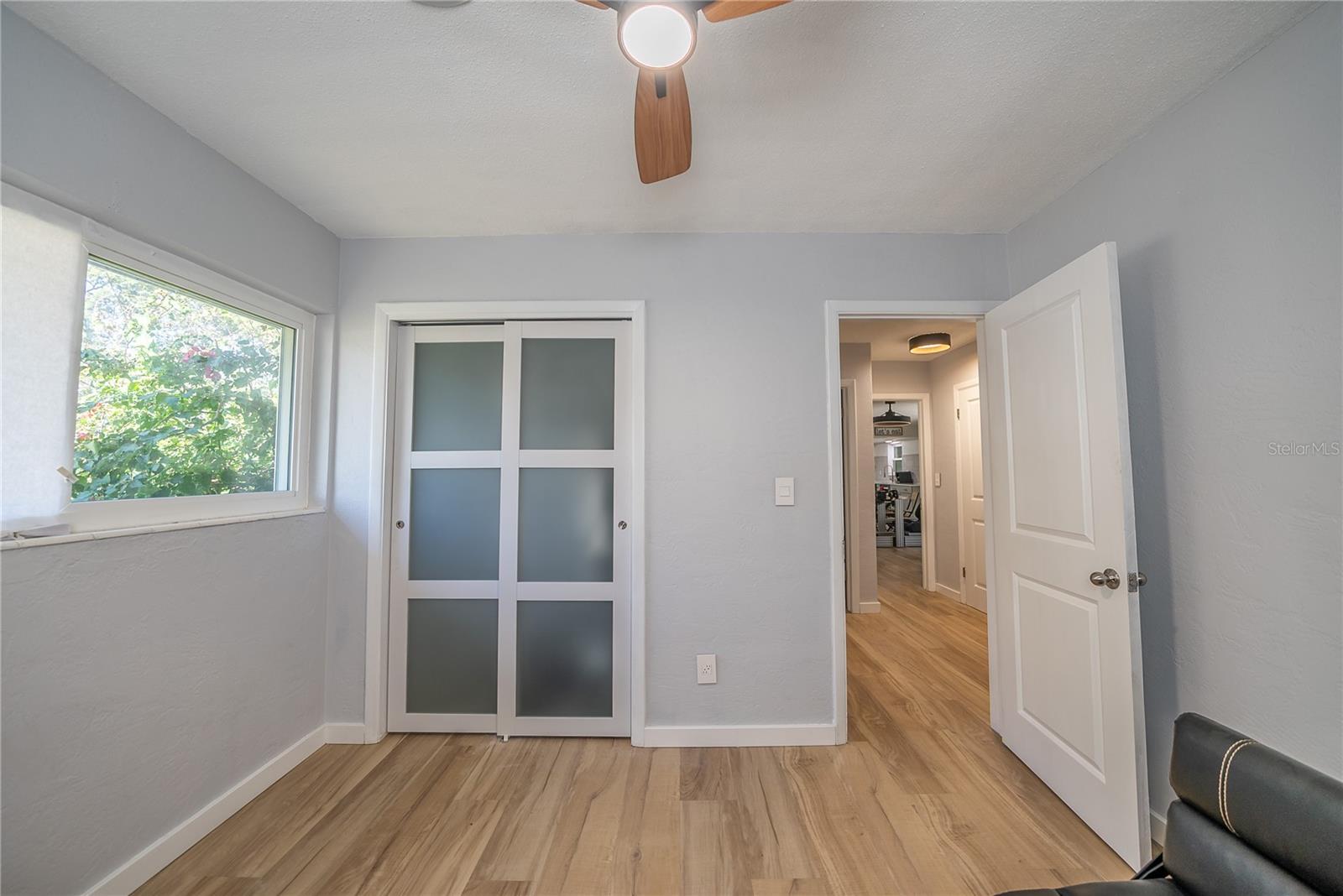 Image 19 of 44 For 831 41st Avenue