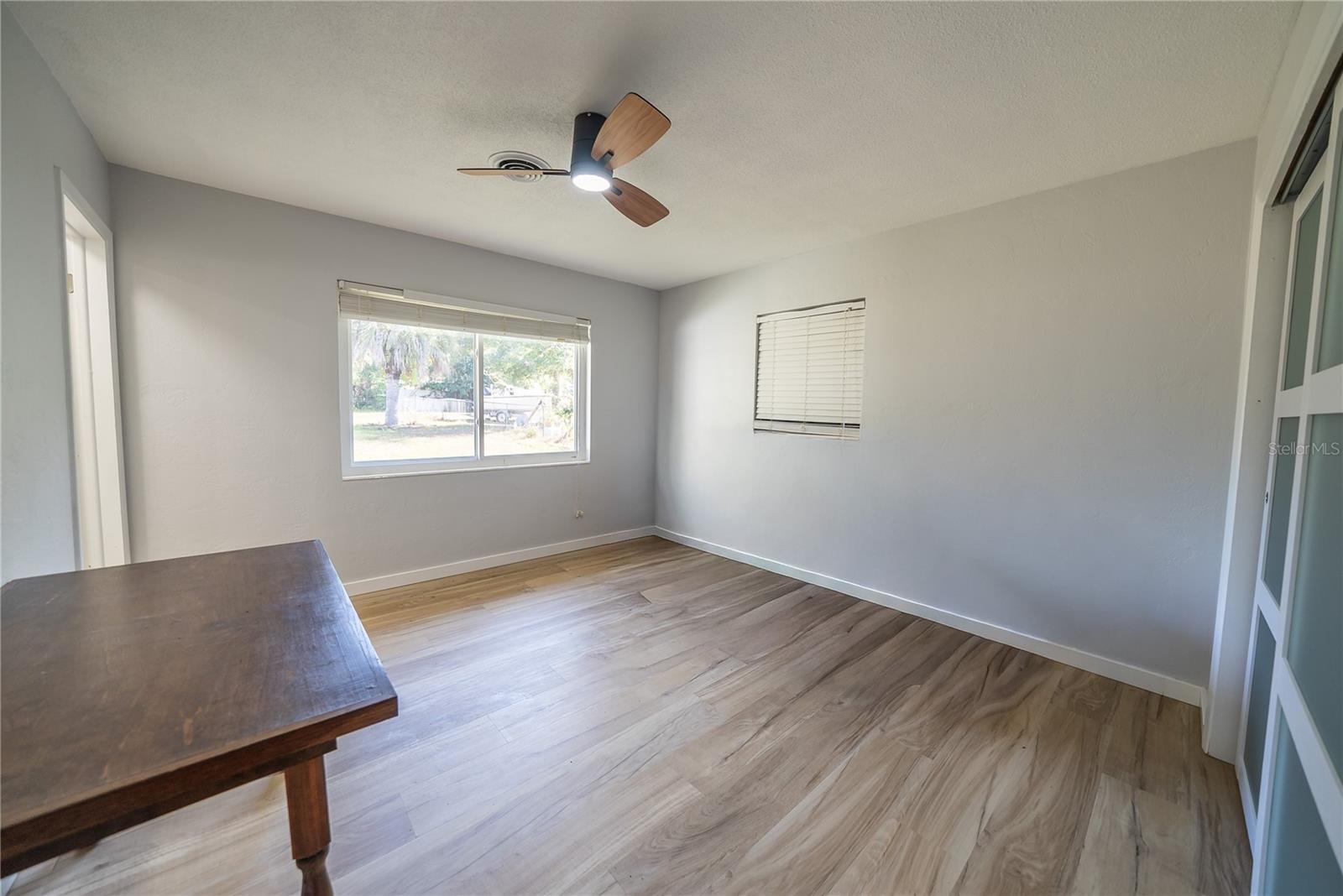 Image 27 of 44 For 831 41st Avenue