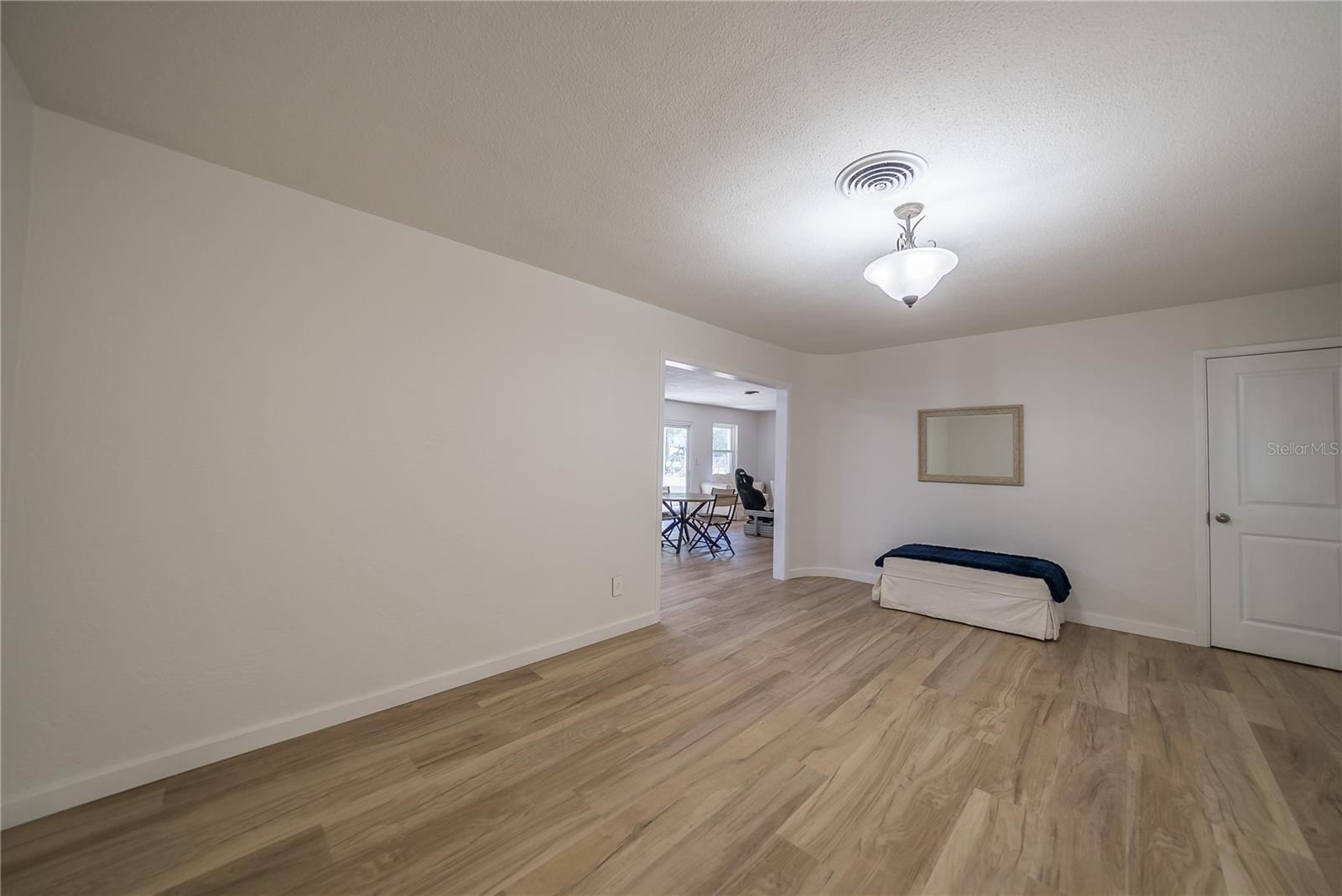 Image 7 of 44 For 831 41st Avenue