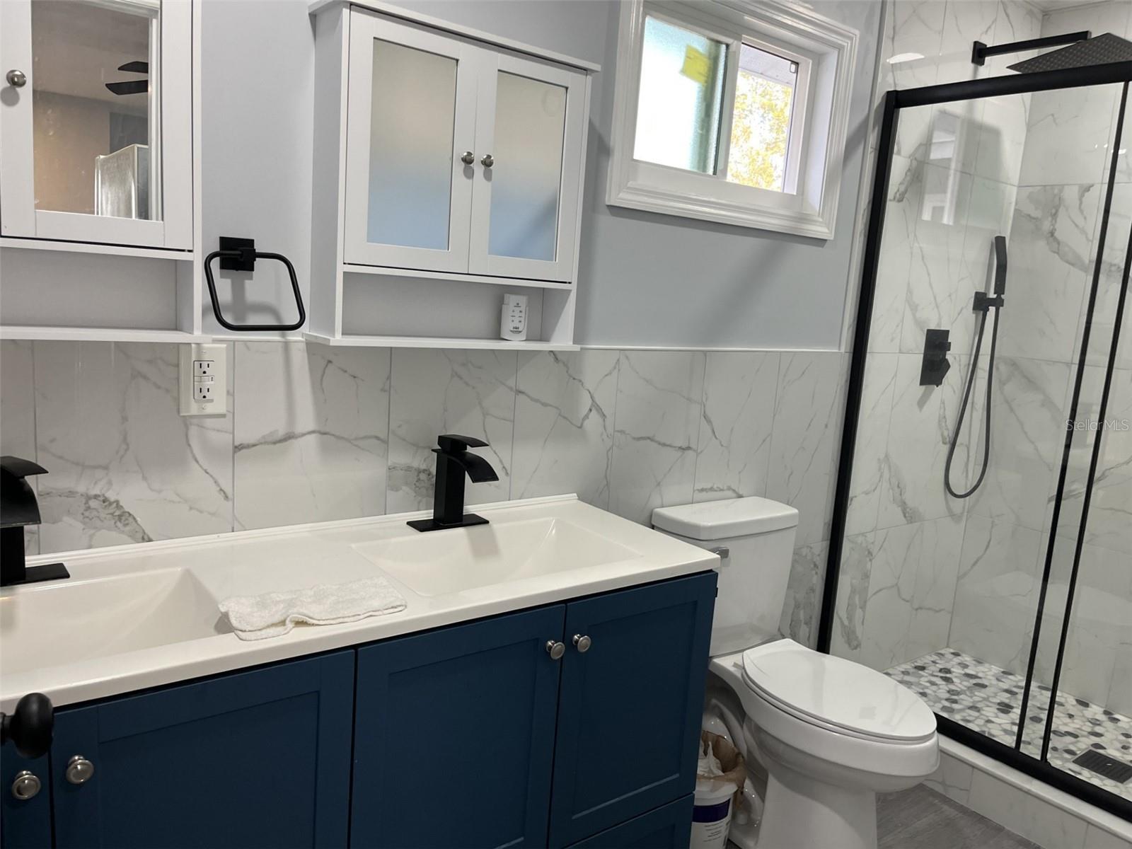 Image 8 of 20 For 513 Sapphire Lane