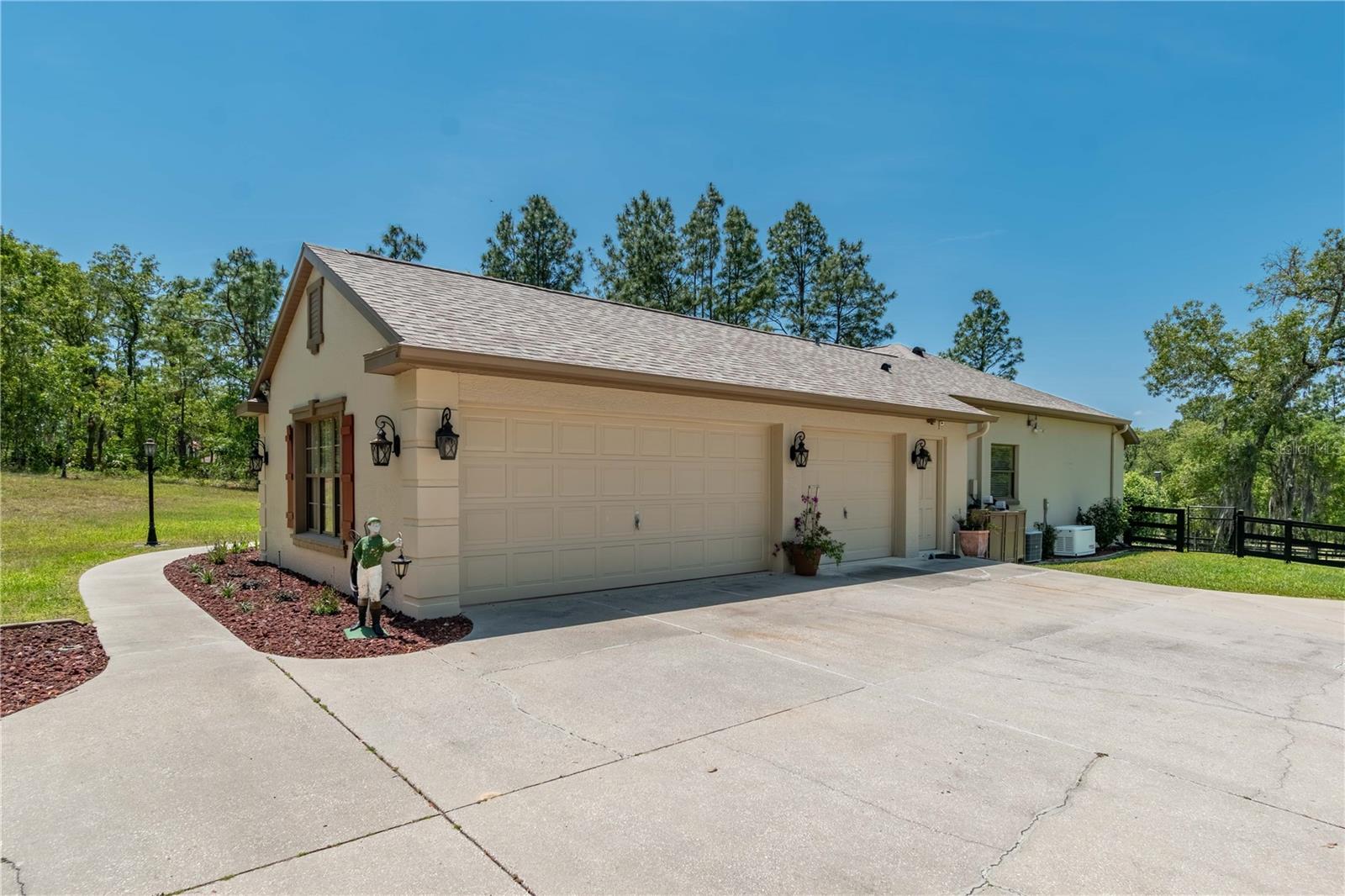 Image 43 of 79 For 3428 Bravo Drive