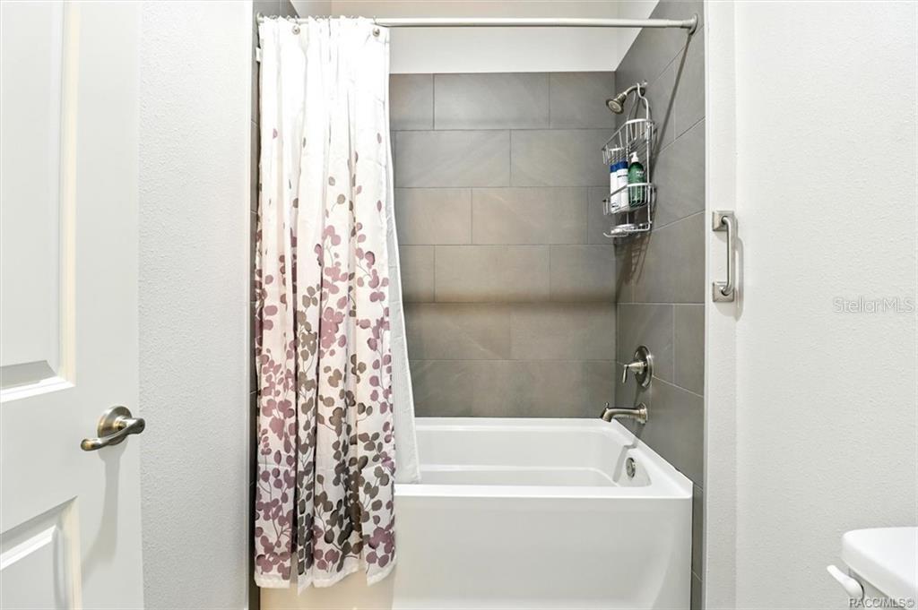 Image 29 of 45 For 1136 Cherry Pop Drive