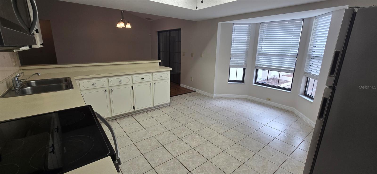 Image 3 of 19 For 2710 152nd Lane