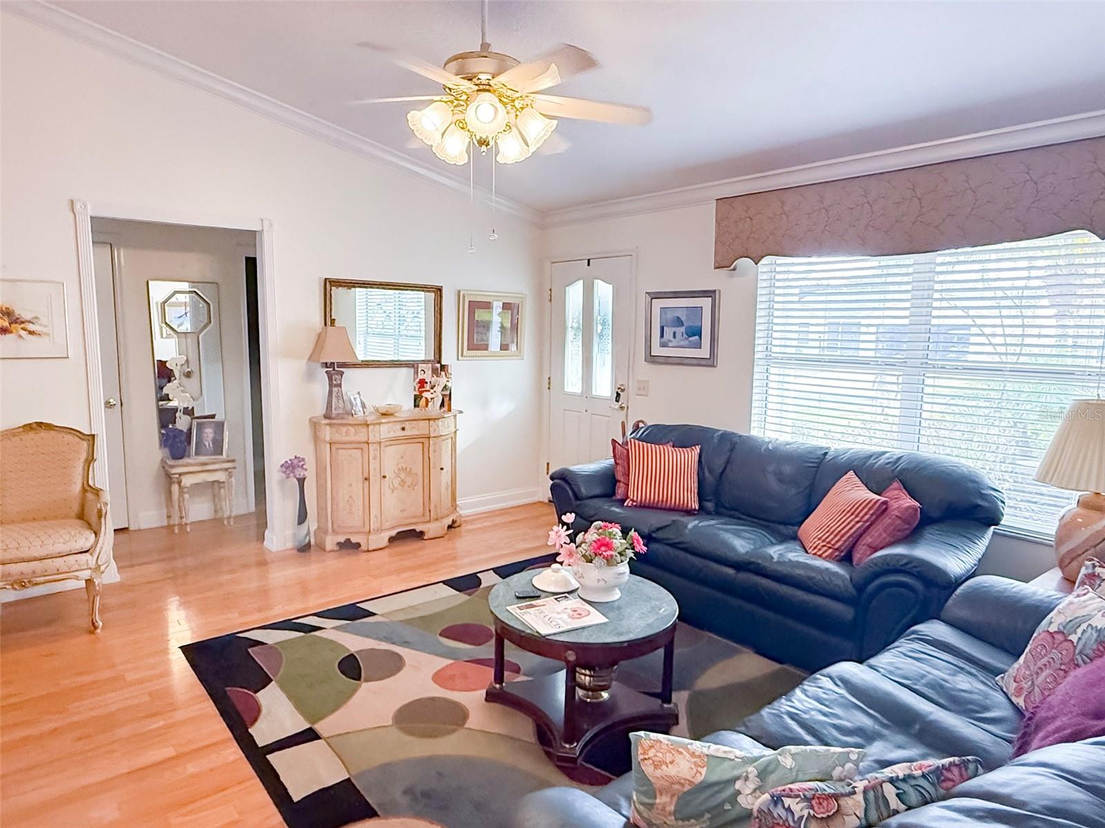 Image 11 of 40 For 8017 175th Columbia Place