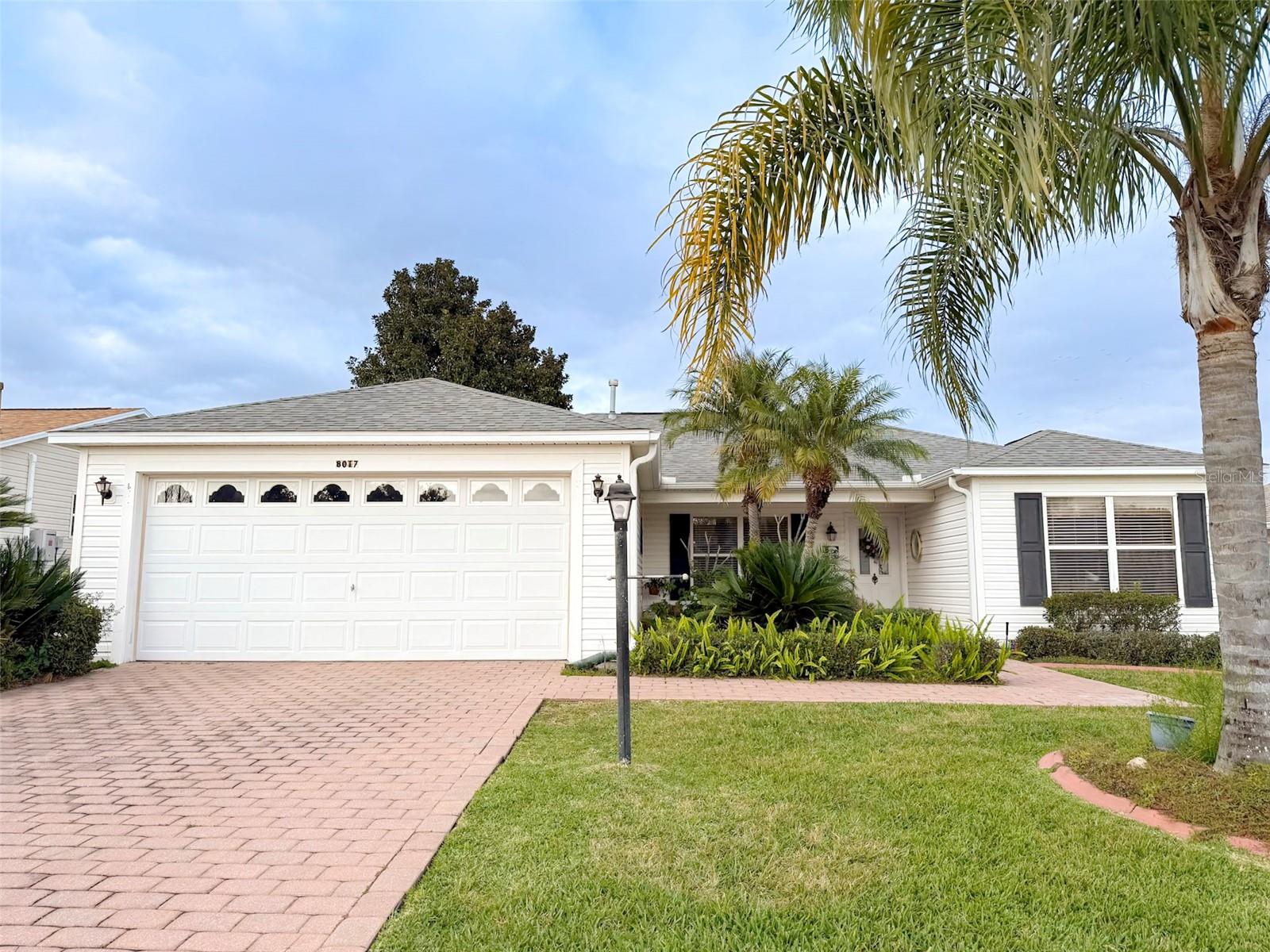 Image 2 of 40 For 8017 175th Columbia Place