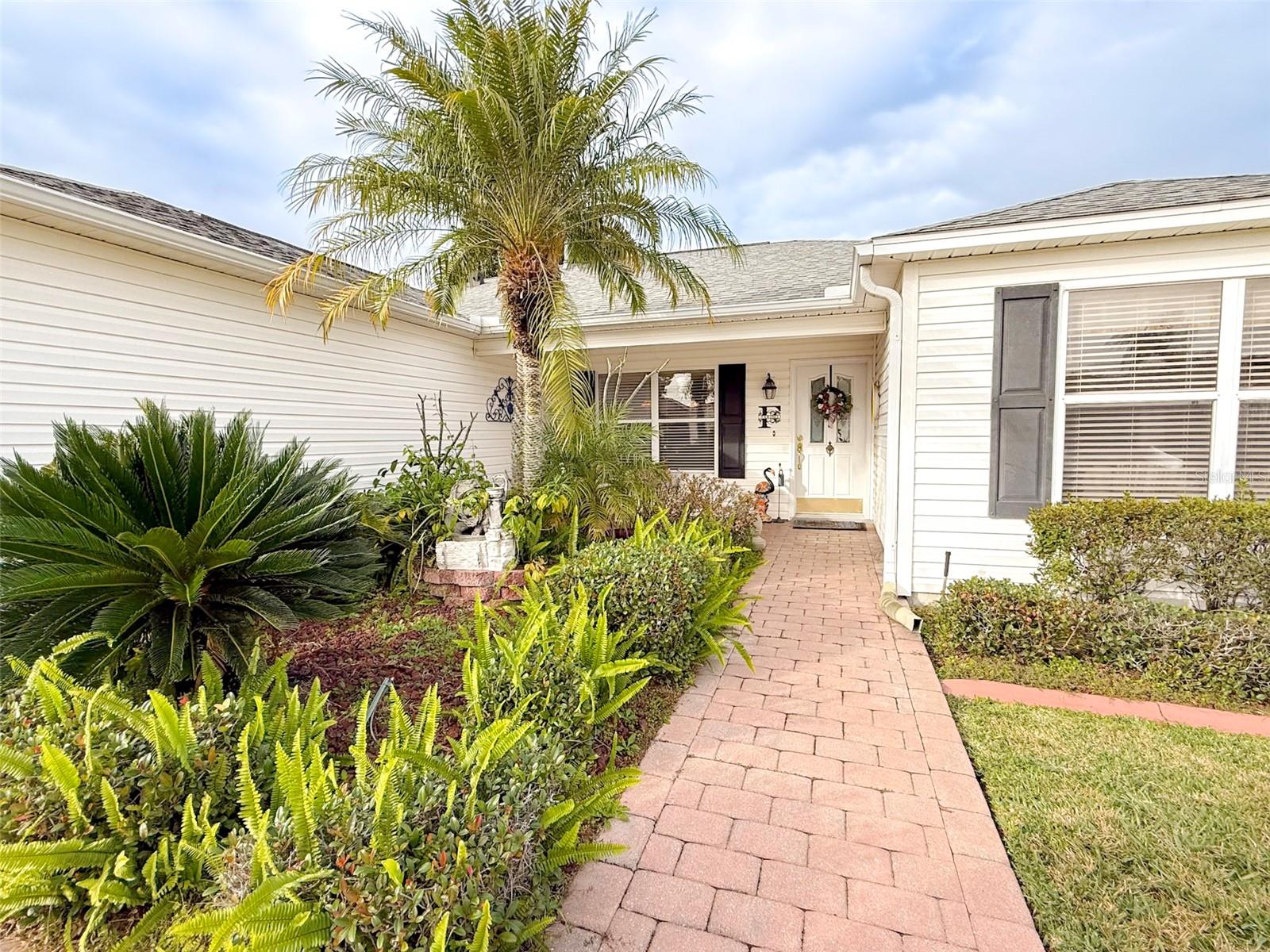 Image 5 of 40 For 8017 175th Columbia Place