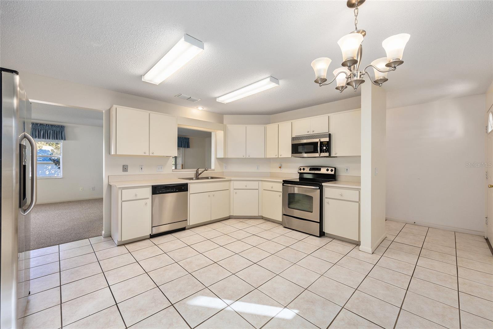 Image 14 of 26 For 9759 97th Street