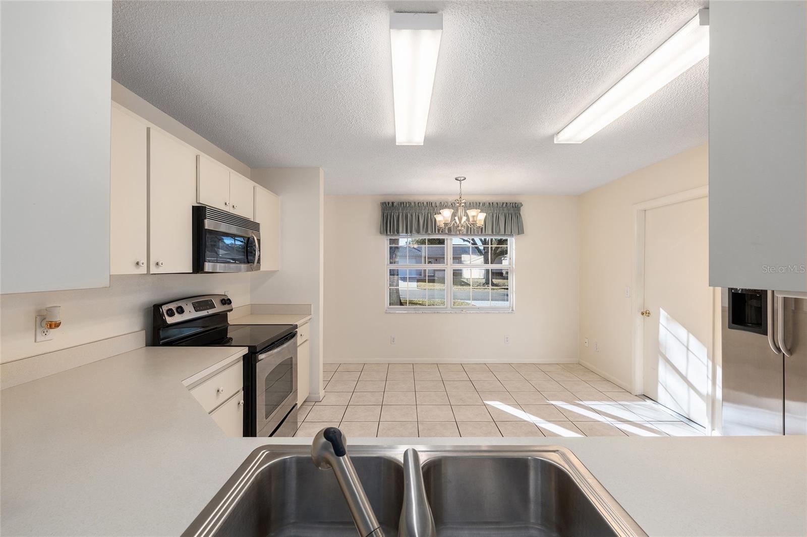 Image 9 of 26 For 9759 97th Street