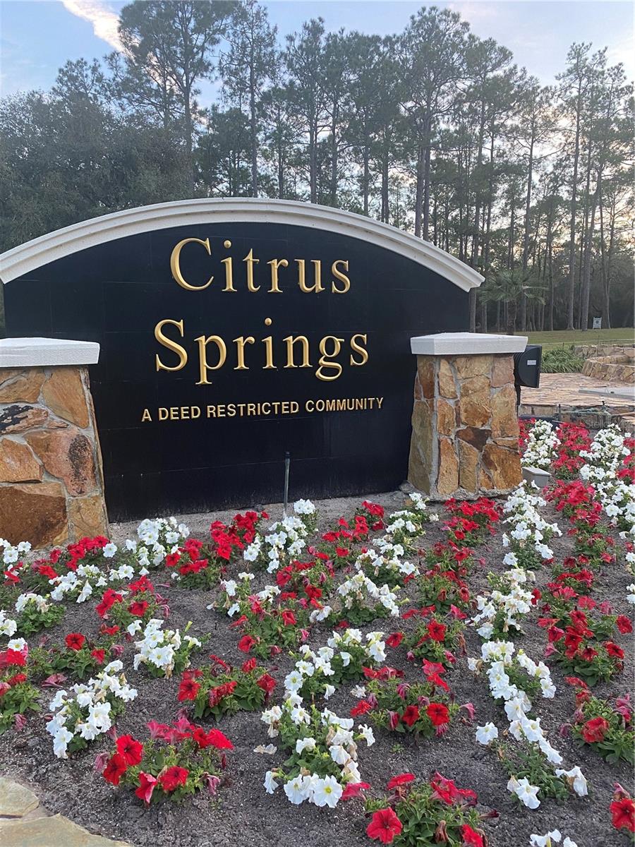 Image 4 of 5 For 7981 Sarazen Drive