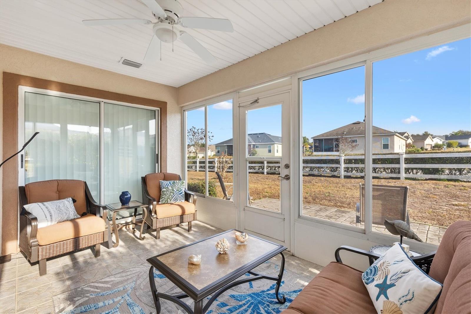 Image 25 of 51 For 11193 173rd Place