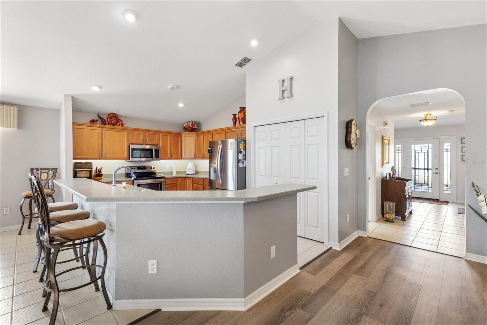 Image 5 of 51 For 11193 173rd Place