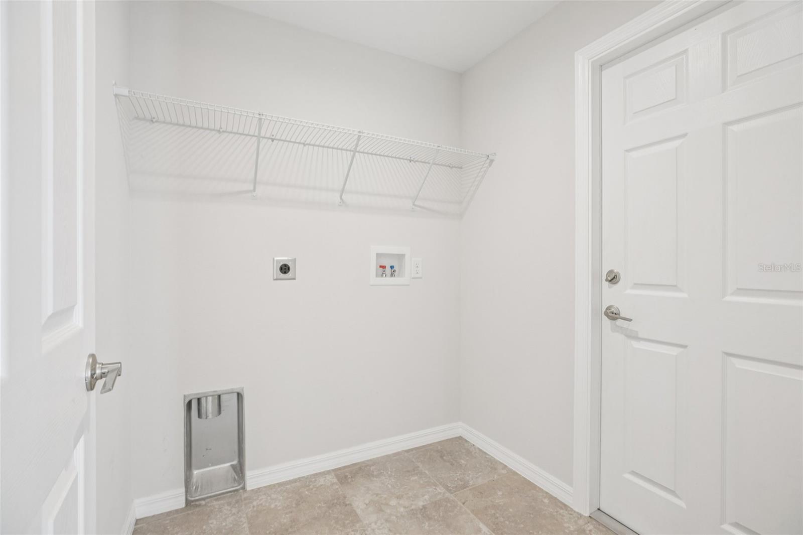 Image 37 of 45 For 7043 130th Lane Road