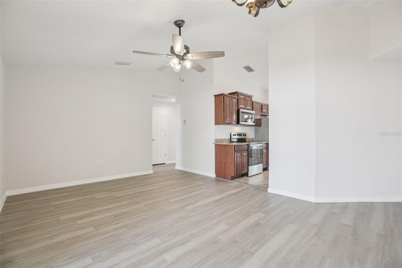 Image 7 of 45 For 7043 130th Lane Road
