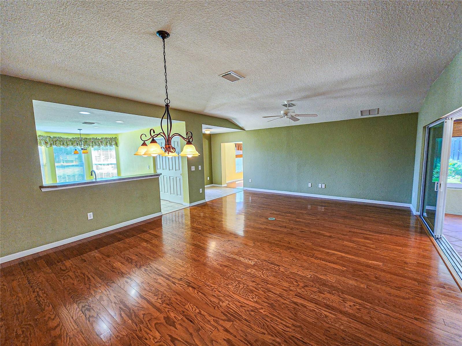 Image 39 of 96 For 13166 86th Circle