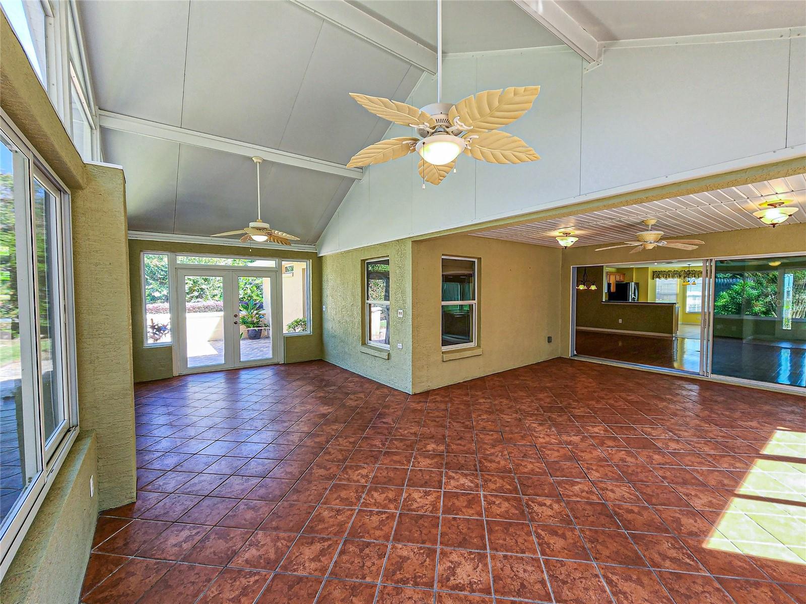 Image 52 of 96 For 13166 86th Circle