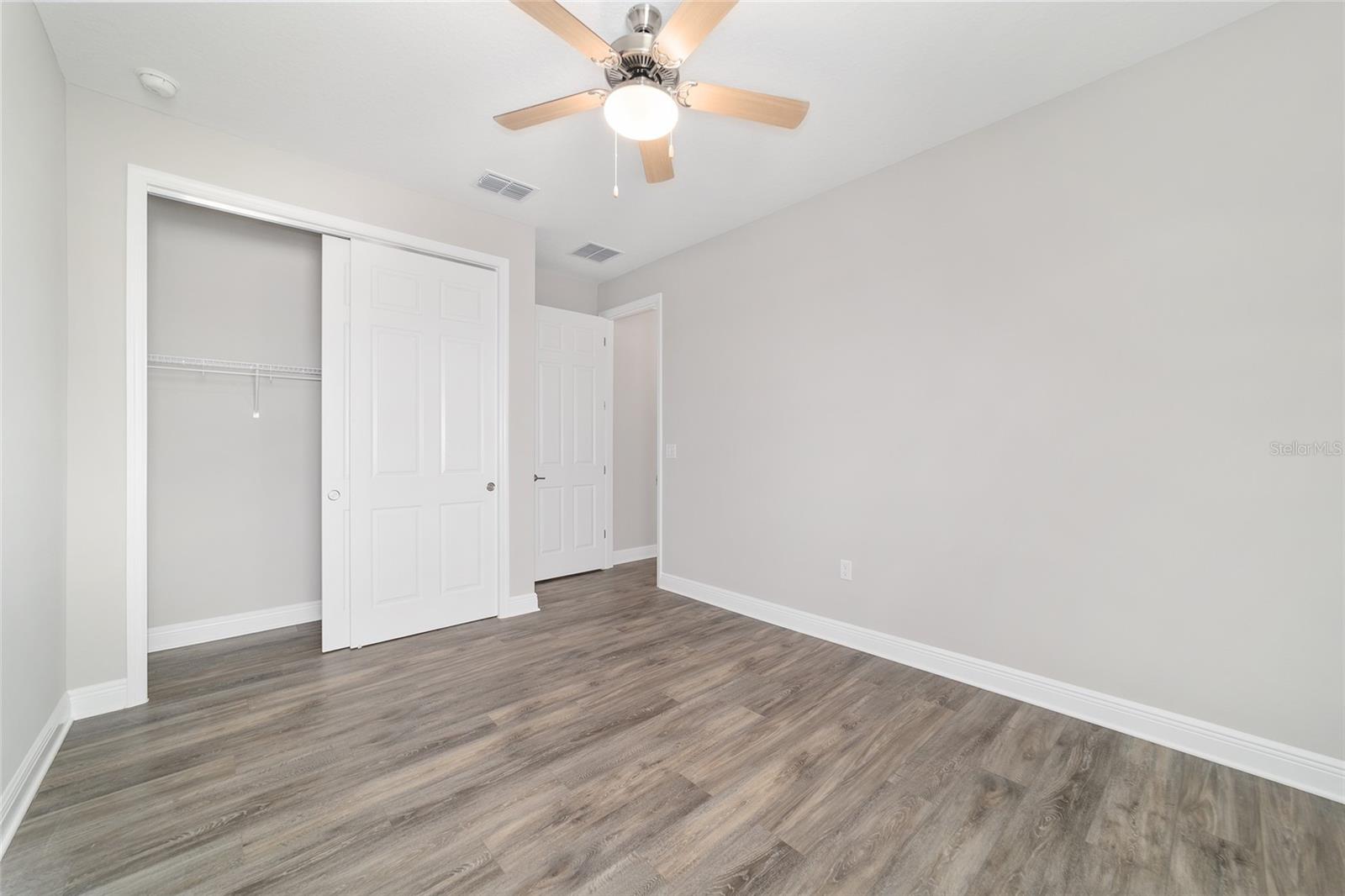 Image 43 of 56 For 10886 101st Loop