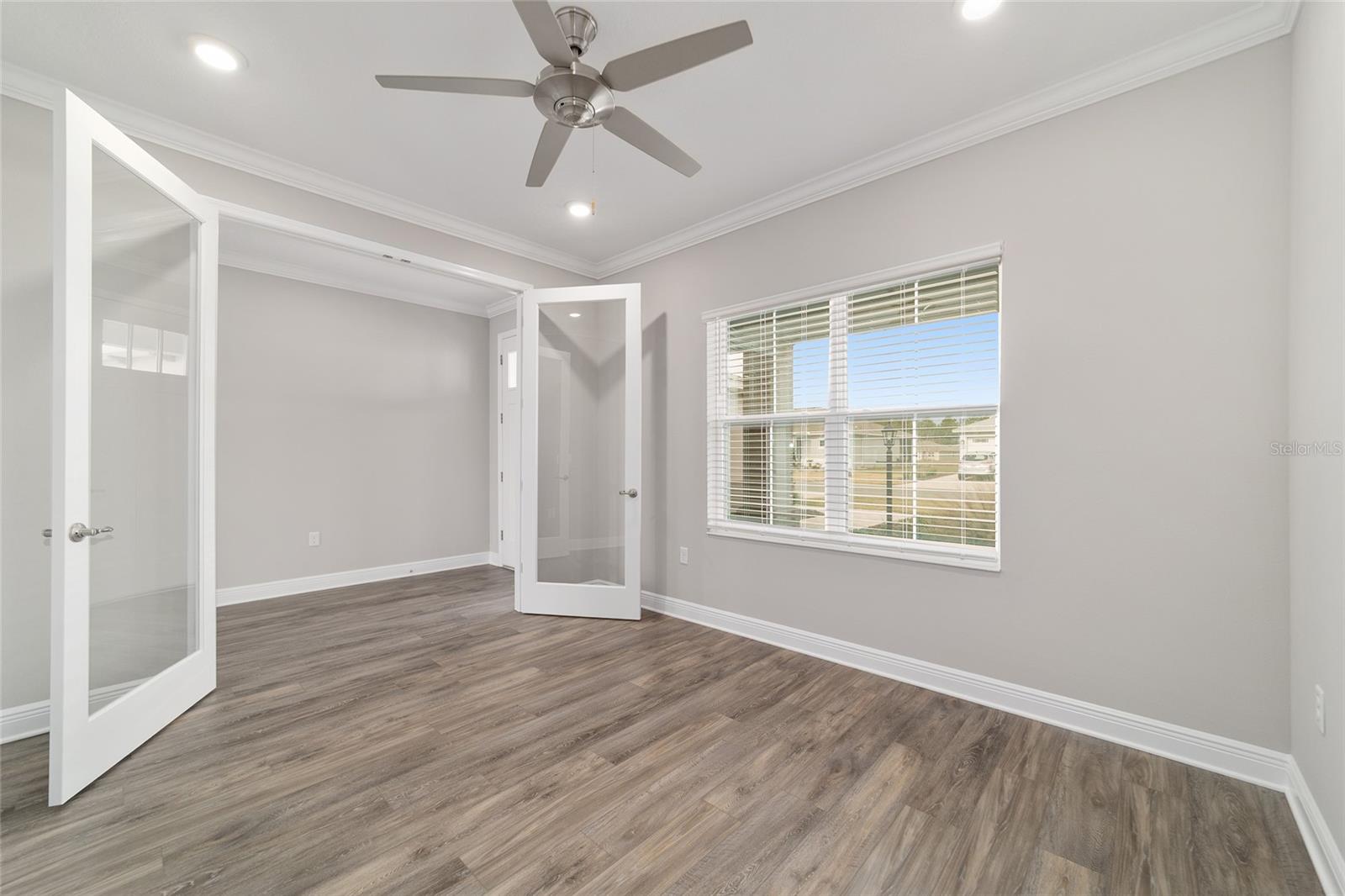 Image 9 of 56 For 10886 101st Loop