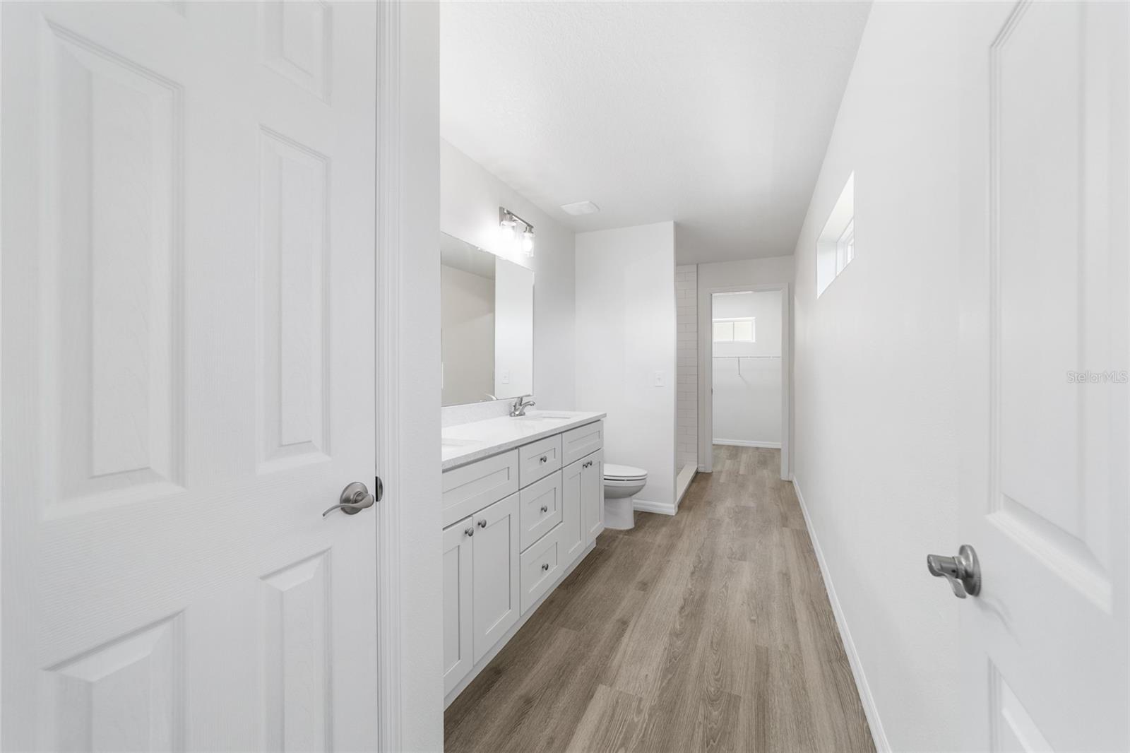 Image 34 of 56 For 24310 Falcon Avenue