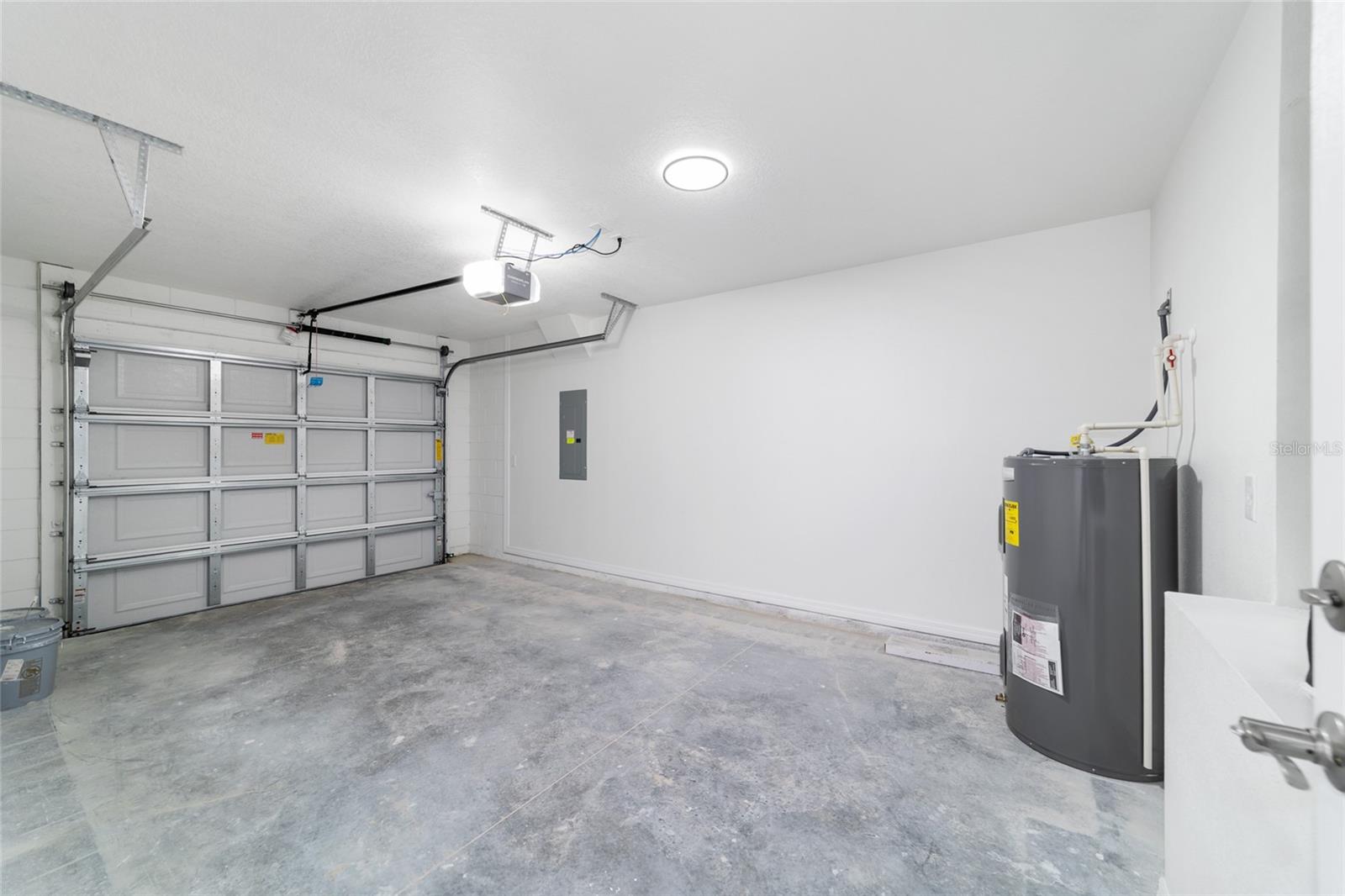 Image 48 of 56 For 24310 Falcon Avenue