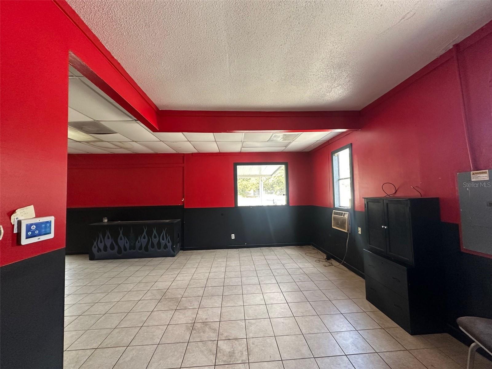 Image 22 of 33 For 7160 7th Street