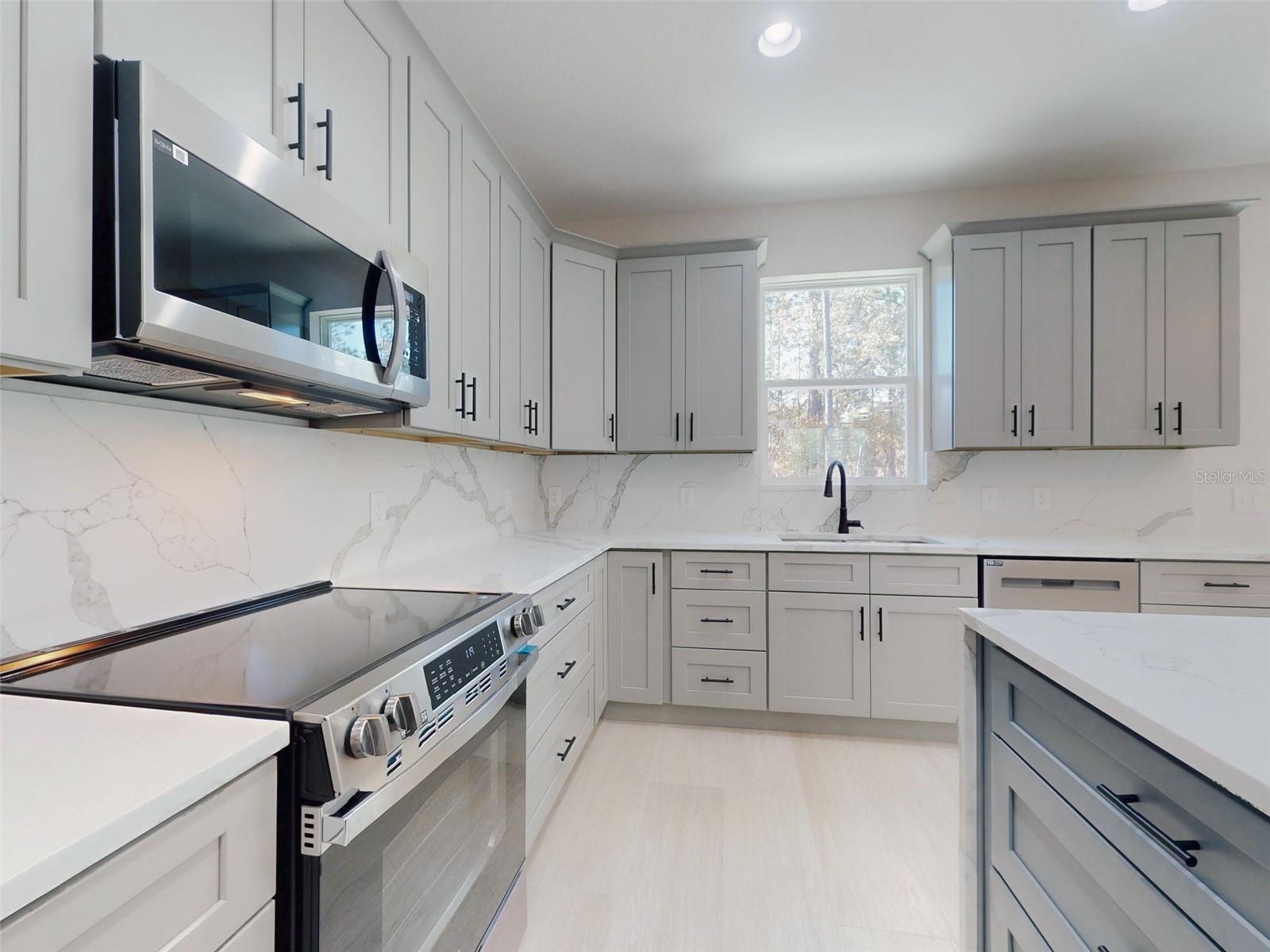 Image 12 of 63 For 13005 62nd Street Road