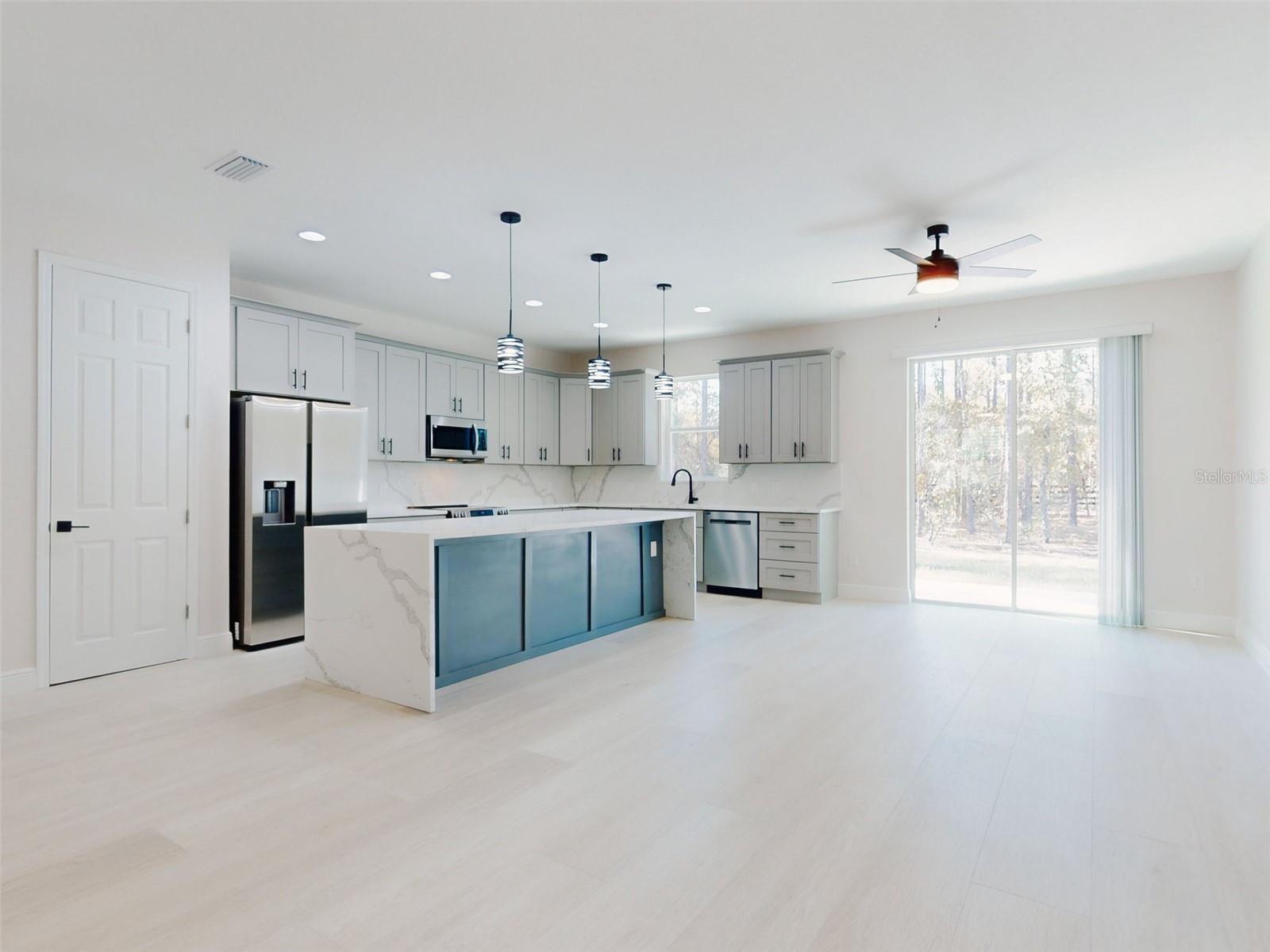 Image 26 of 63 For 13005 62nd Street Road