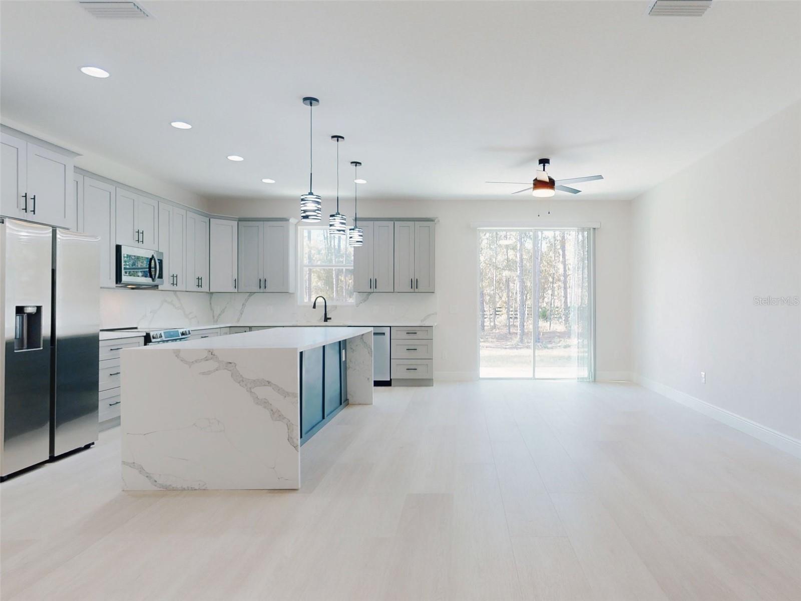 Image 6 of 63 For 13005 62nd Street Road