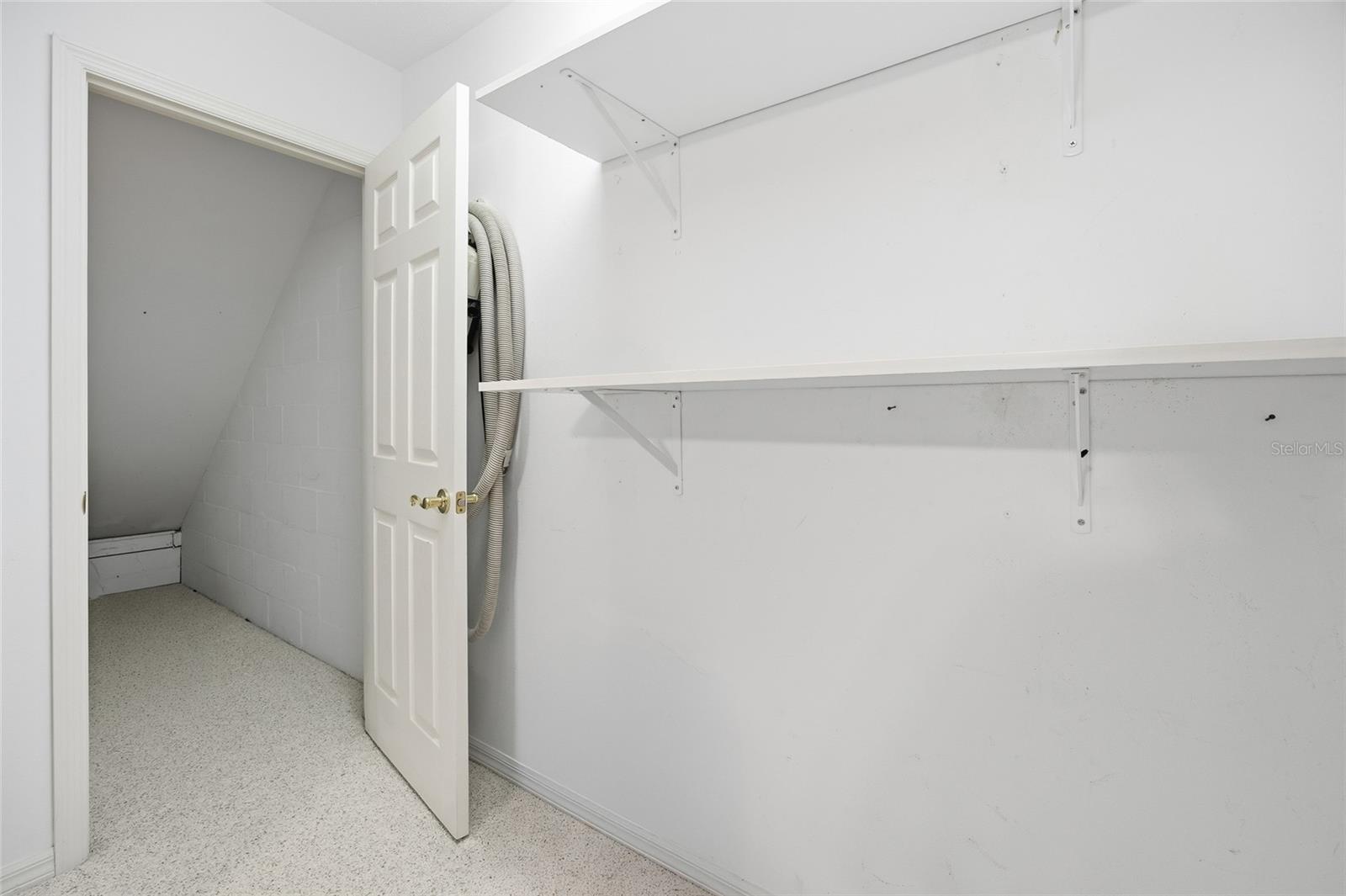 Image 41 of 62 For 2021 Twin Bridge Circle