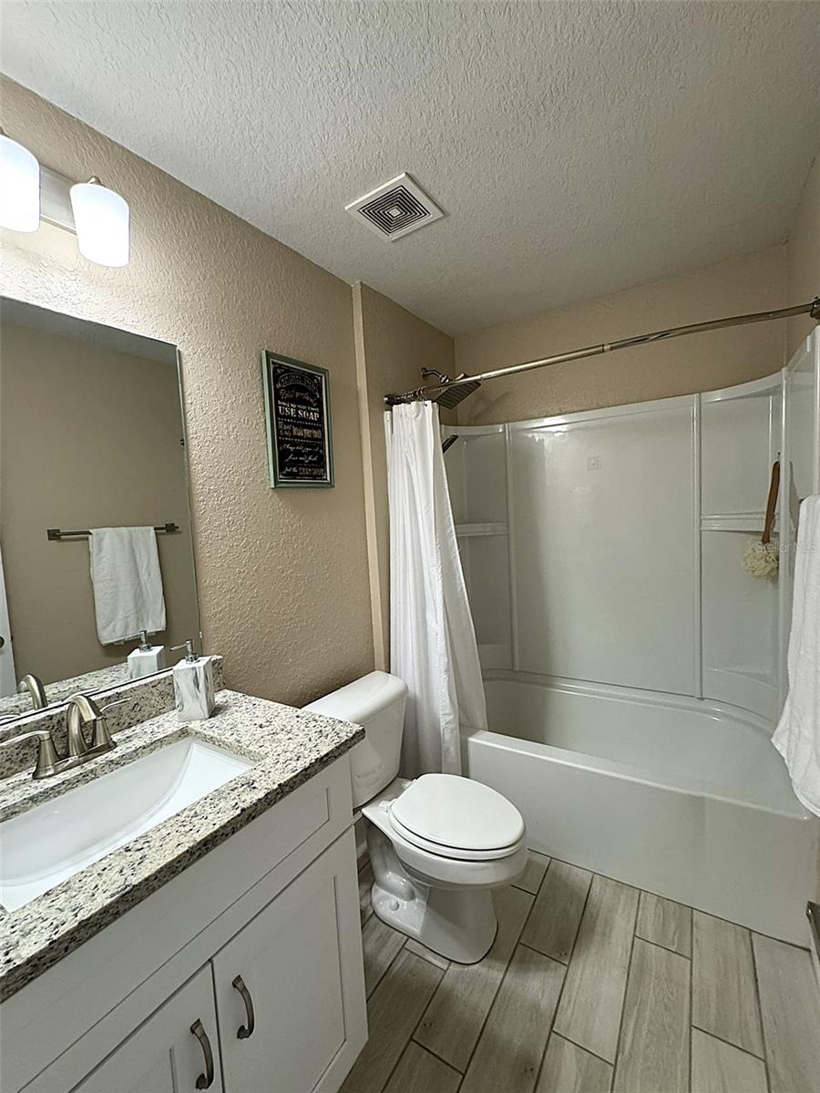 Image 28 of 43 For 9097 48th Court Road